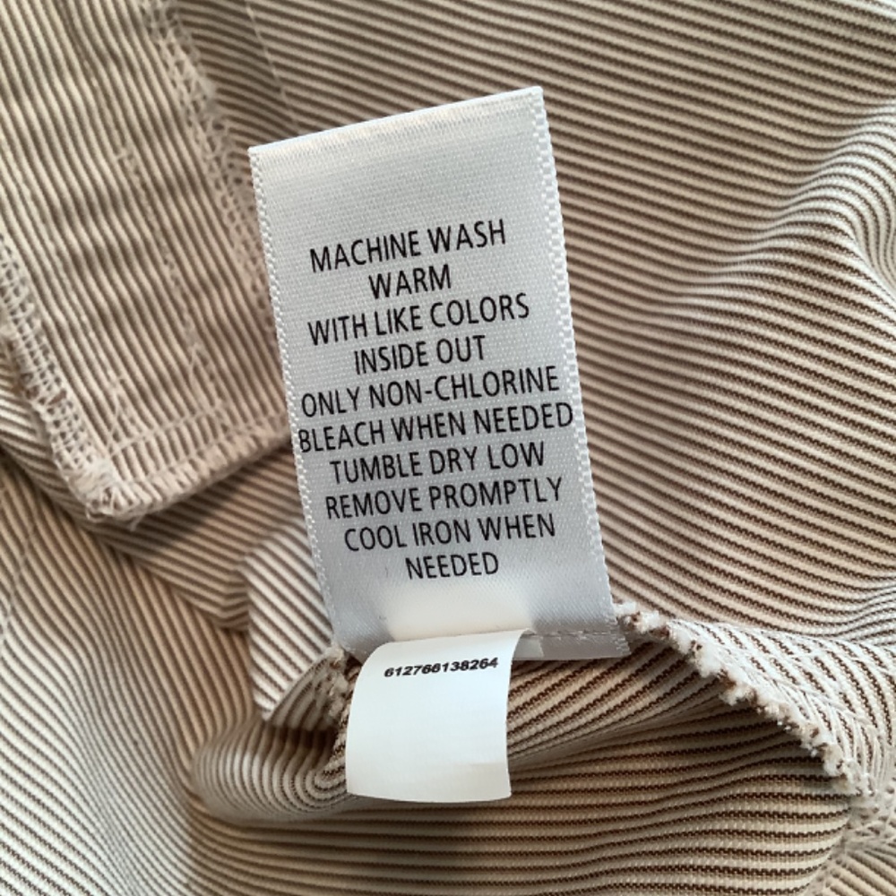 Candies Junior’s 2Piece Pin Stripe Pant Suit Tan Size Blazer (L) Pants (11) - Picture 8 of 10